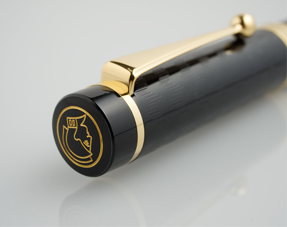 Maruzen's 150th anniversary Athena pen | fudefan
